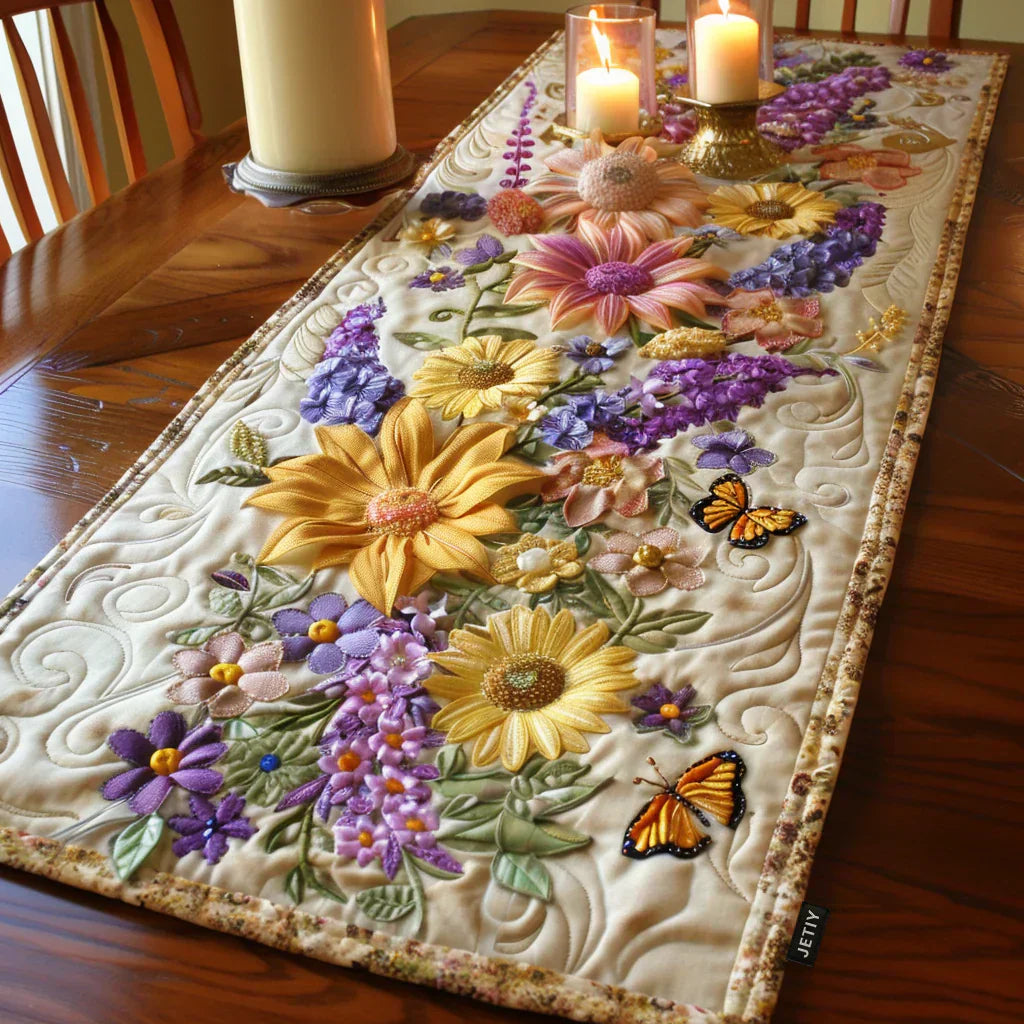 Blommig Trädgård Quiltad Bordsduk