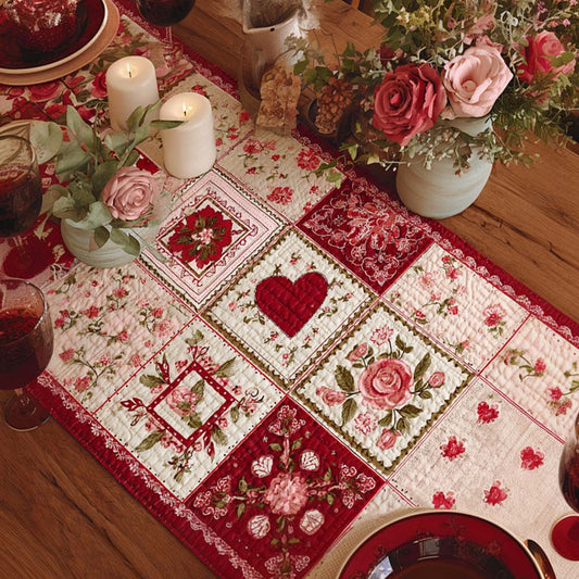 Quilted Tablecloth - Hearts and Roses