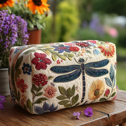 Quilted Cosmetic Bag with Adorable Bee NCU0PT9338