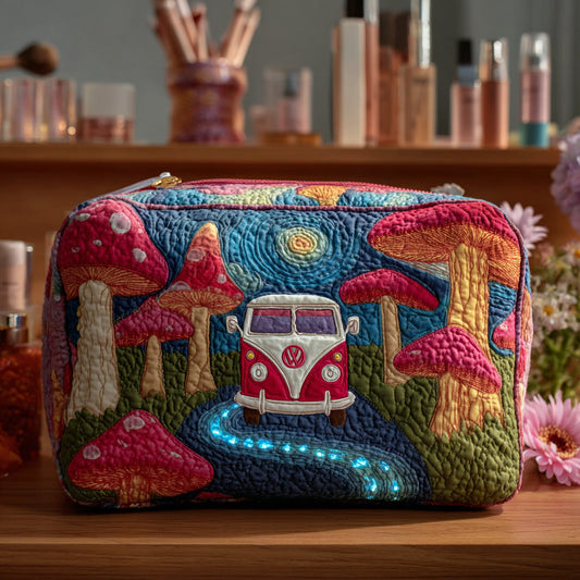 Quilted Cosmetic Bag with Cosmic Hippie Pattern NCU0PT9424