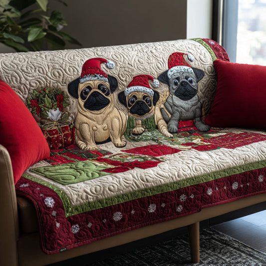 Festligt Mops-Trio Quiltad Sofföverdrag – NCU0PT9811