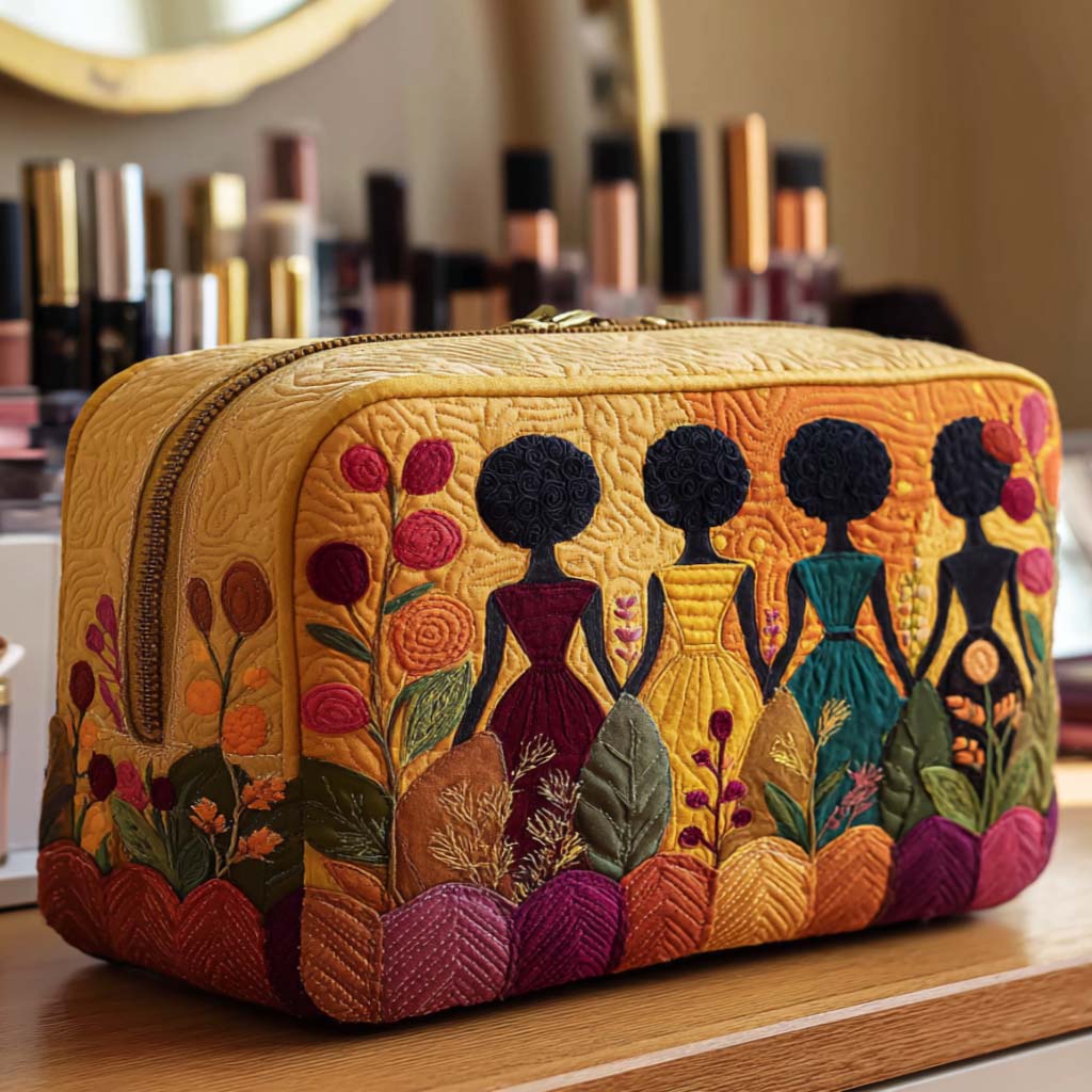 Quilted Cosmetic Bag with Golden Accents NCU0NT10377