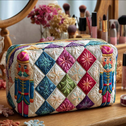 Quilted Cosmetic Bag with Christmas Soldier NCU0PT9503