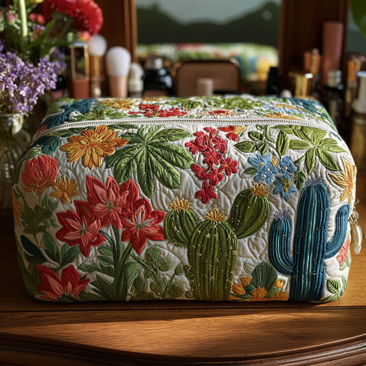 Quilted Cosmetic Bag with Adorable Cactus NCU0PT9628